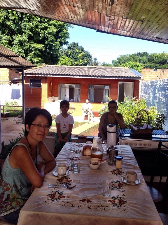 Aconchego Lar Cama E Cafe Bed and Breakfast Foz do Iguaçu Eksteriør billede
